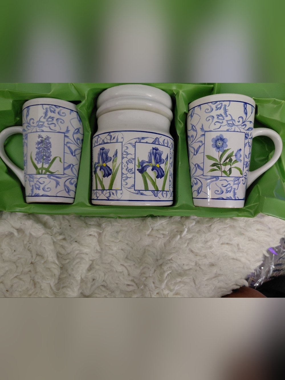 Sherwood Floral Ceramic Canister  3 Piece Set